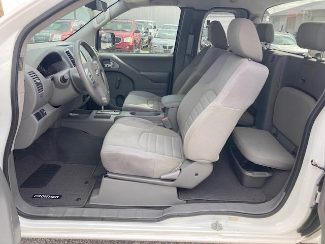 Nissan Frontier S King Cab I4 5AT 2WD 2019