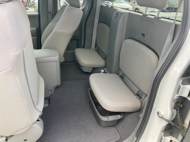Nissan Frontier S King Cab I4 5AT 2WD 2019