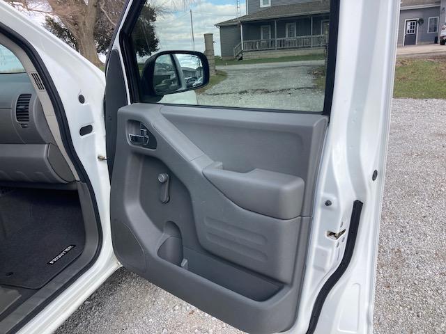 Nissan Frontier S King Cab I4 5AT 2WD 2019