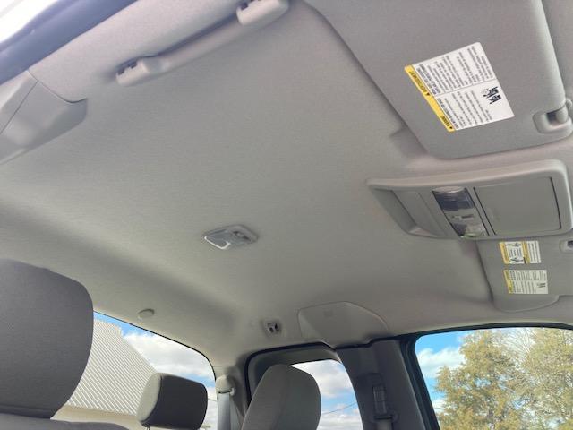 Nissan Frontier S King Cab I4 5AT 2WD 2019