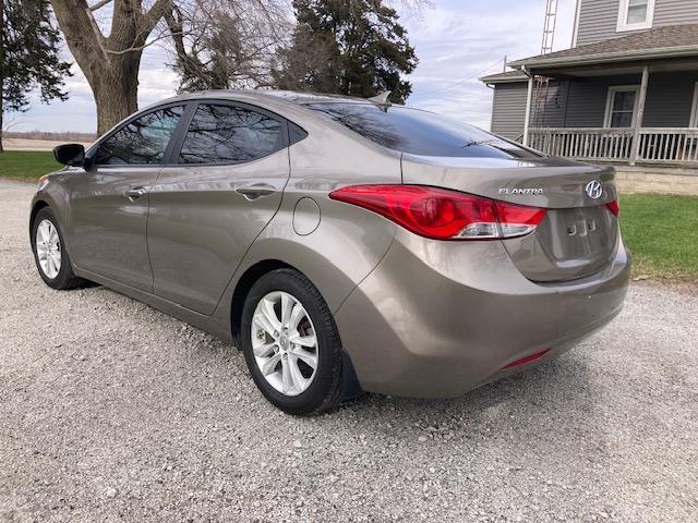 Hyundai Elantra Limited 2013