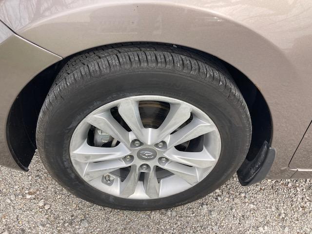 Hyundai Elantra Limited 2013