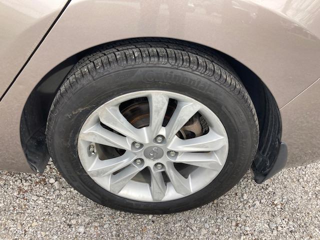 Hyundai Elantra Limited 2013