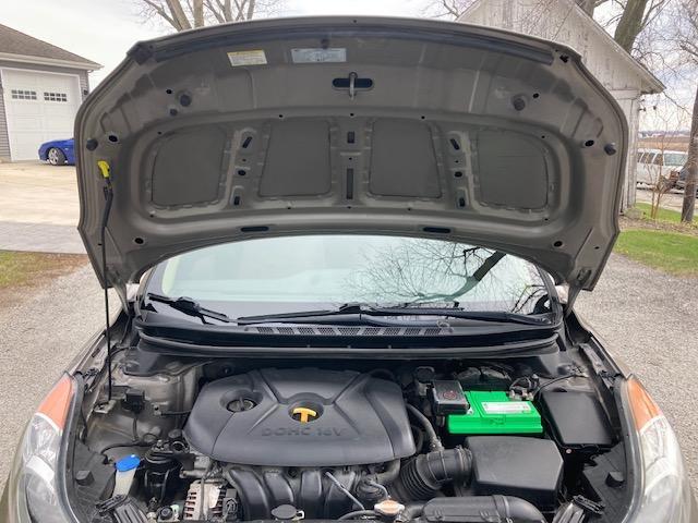 Hyundai Elantra Limited 2013