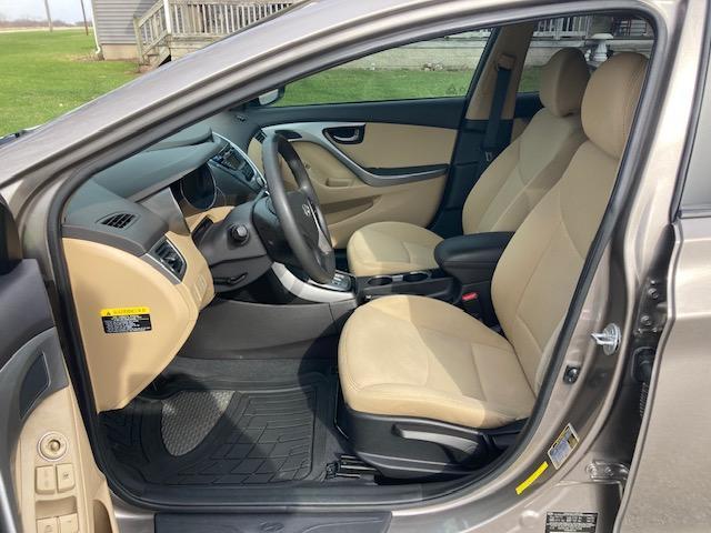 Hyundai Elantra Limited 2013