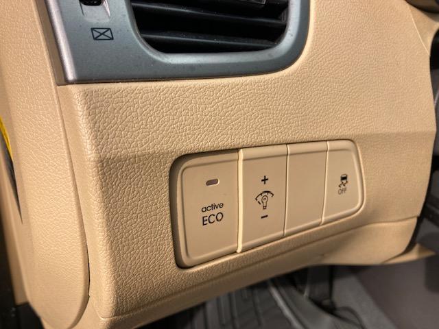 Hyundai Elantra Limited 2013