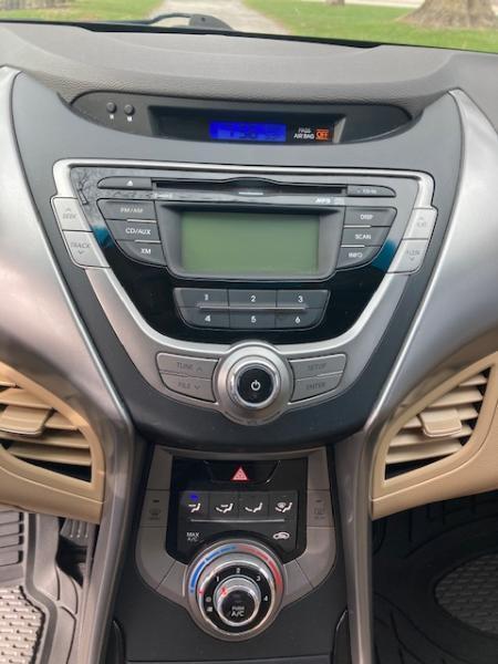 Hyundai Elantra Limited 2013