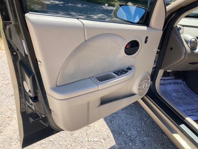 Saturn ION 3 Sedan Automatic 2007