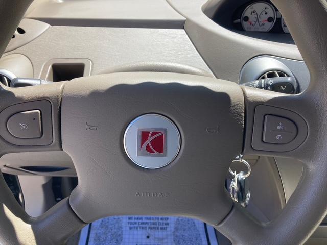 Saturn ION 3 Sedan Automatic 2007