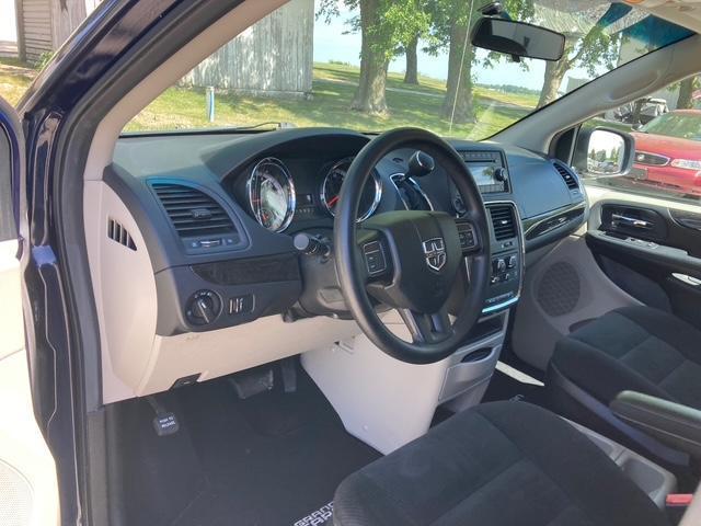 Dodge Grand Caravan SE 2016