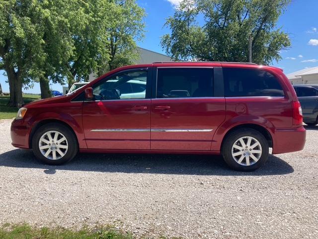 Chrysler Town & Country Touring 2014