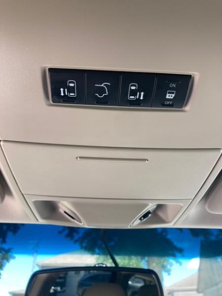 Chrysler Town & Country Touring 2014