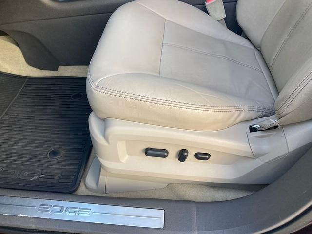 Ford Edge Limited FWD 2011