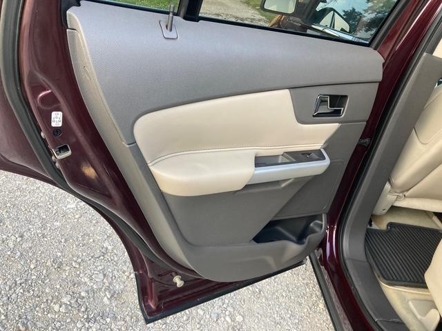 Ford Edge Limited FWD 2011