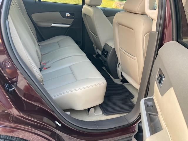 Ford Edge Limited FWD 2011