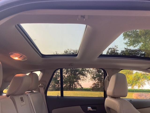 Ford Edge Limited FWD 2011