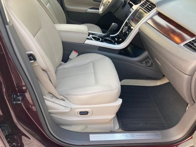 Ford Edge Limited FWD 2011