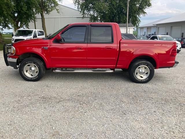 Ford F-150 Lariat SuperCrew 4WD 2001