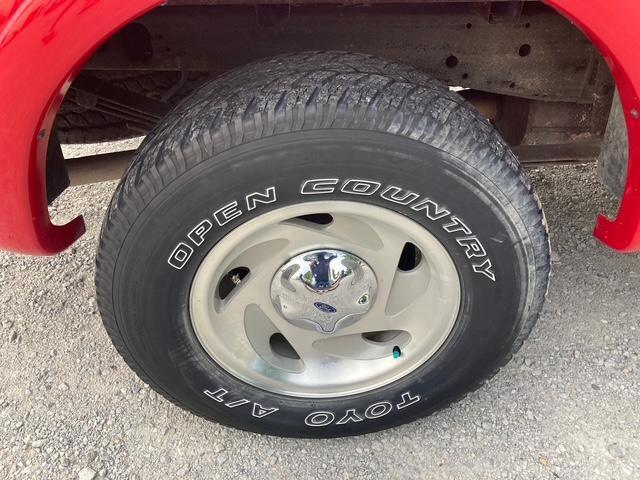 Ford F-150 Lariat SuperCrew 4WD 2001