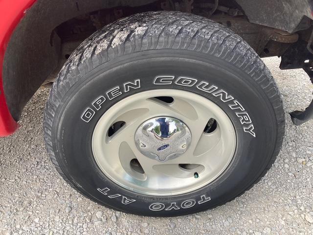 Ford F-150 Lariat SuperCrew 4WD 2001
