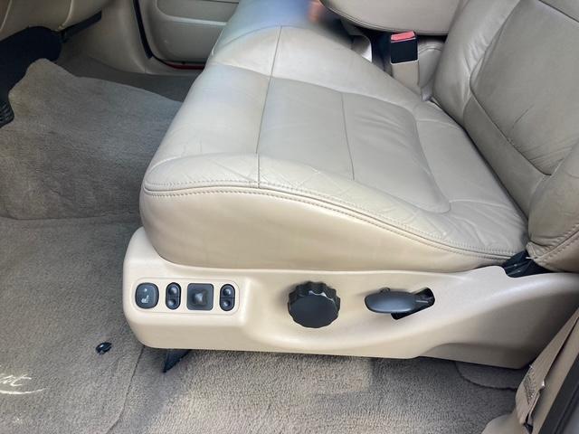 Ford F-150 Lariat SuperCrew 4WD 2001