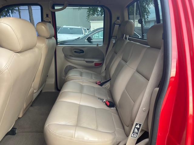 Ford F-150 Lariat SuperCrew 4WD 2001