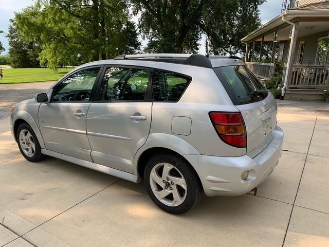 Pontiac Vibe Base 2006