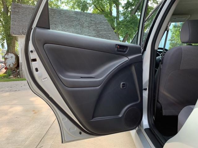 Pontiac Vibe Base 2006