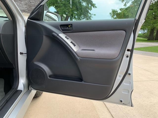 Pontiac Vibe Base 2006