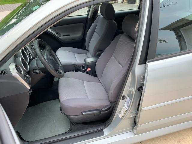 Pontiac Vibe Base 2006