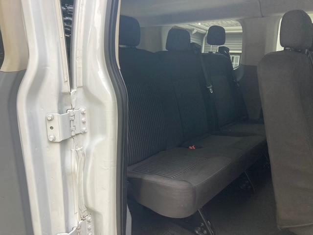 Ford Transit 150 Wagon Low Roof XL 60/40 Pass. 130-in. WB 2017
