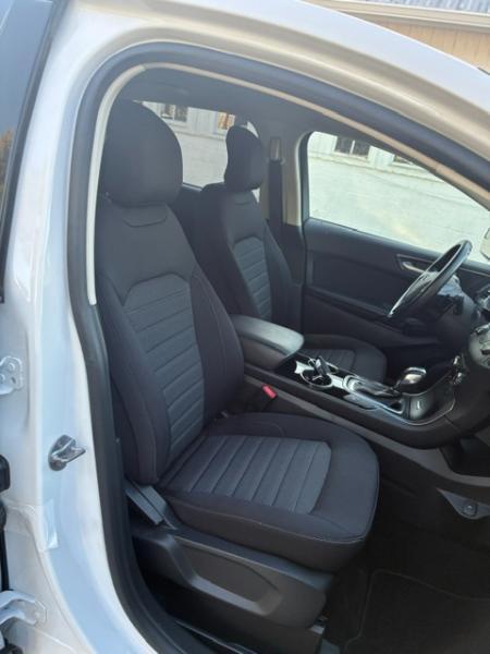 Ford Edge SE FWD 2018