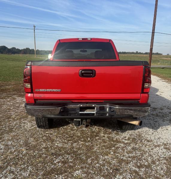 Chevrolet Silverado Classic 2500HD LT1 Crew Cab 4WD 2007