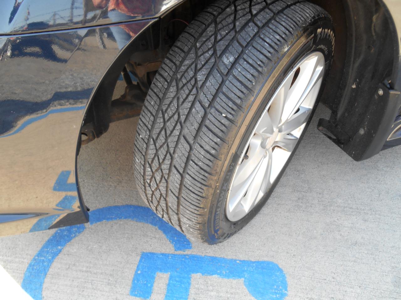 Subaru Legacy 2.5i Premium 2013