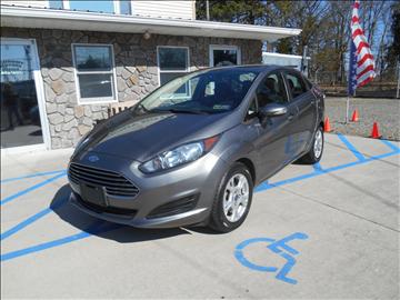 2014 Ford Fiesta SE Sedan