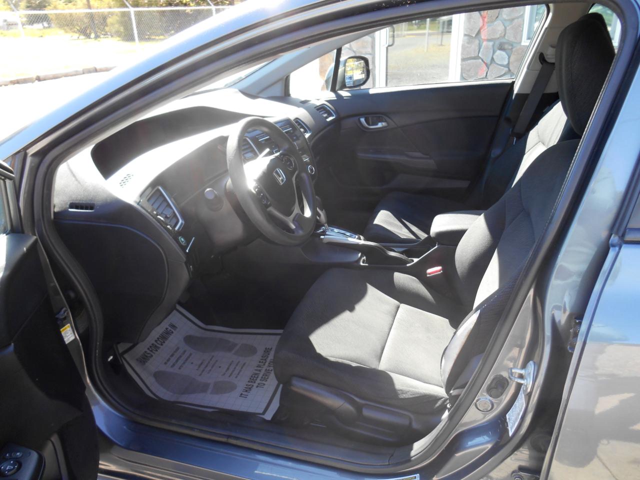 Honda Civic LX Sedan 5-Speed AT 2013