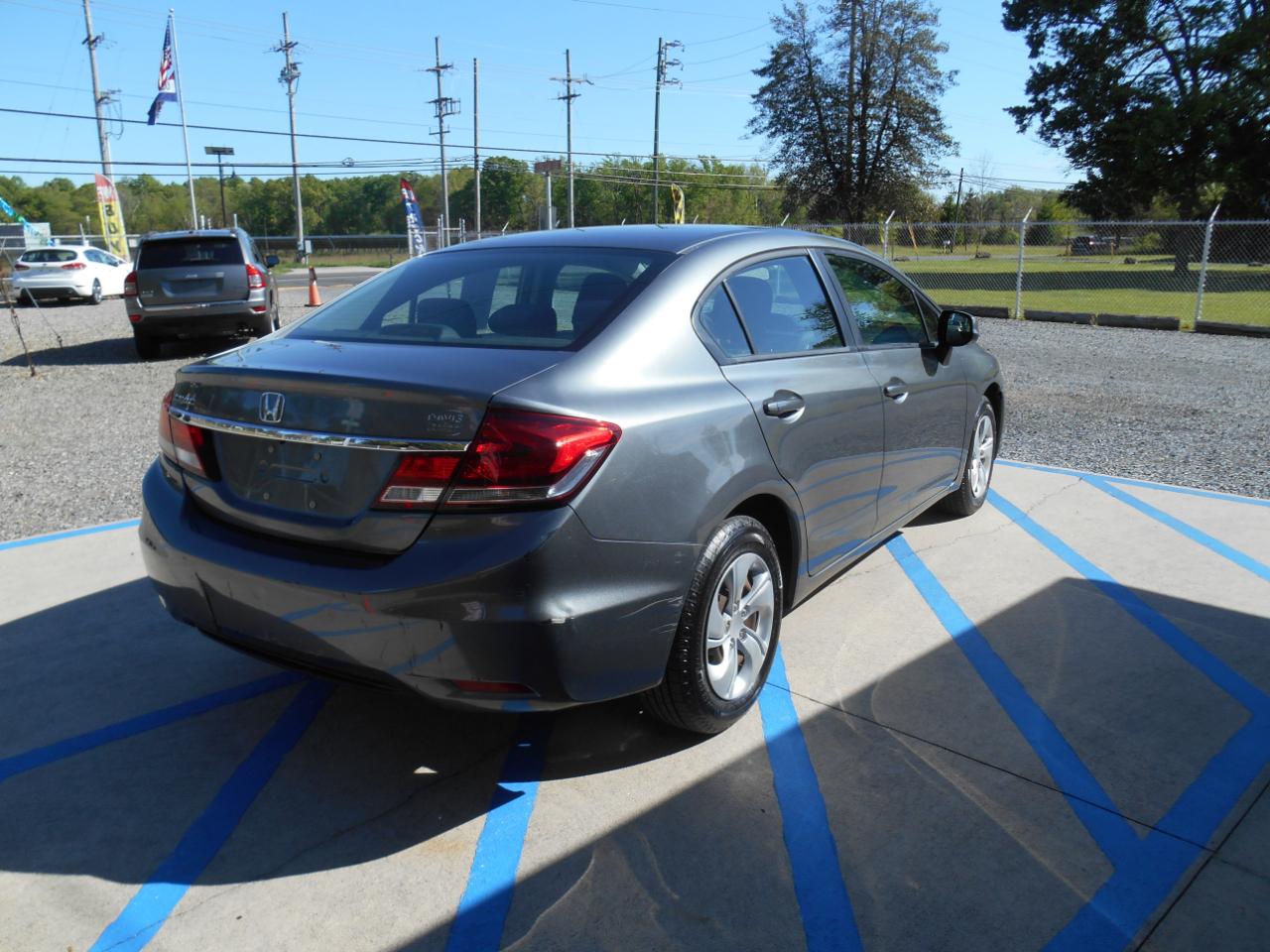 Honda Civic LX Sedan 5-Speed AT 2013