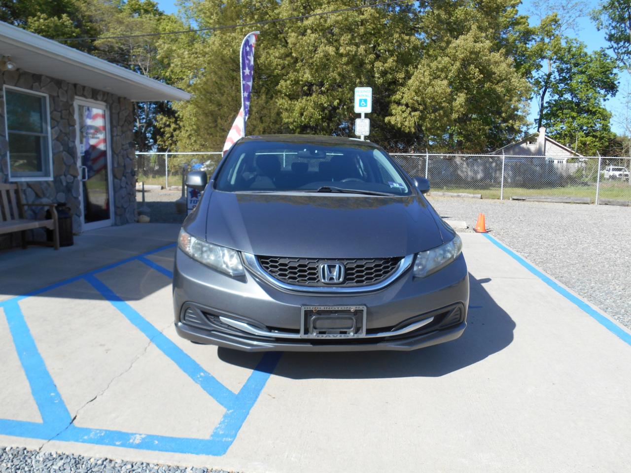 Honda Civic LX Sedan 5-Speed AT 2013