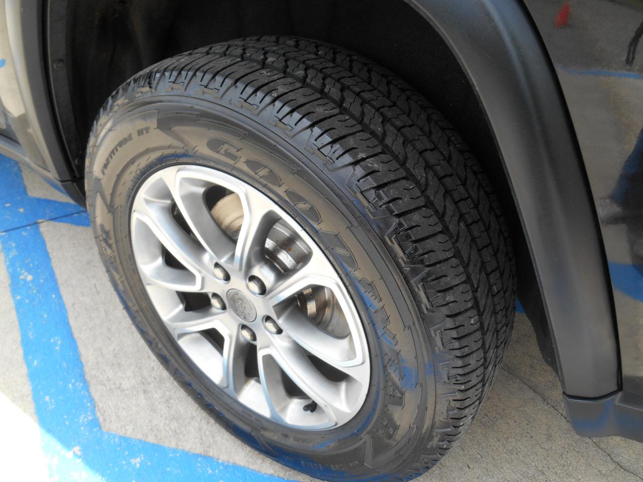 Jeep Grand Cherokee Limited 4WD 2015