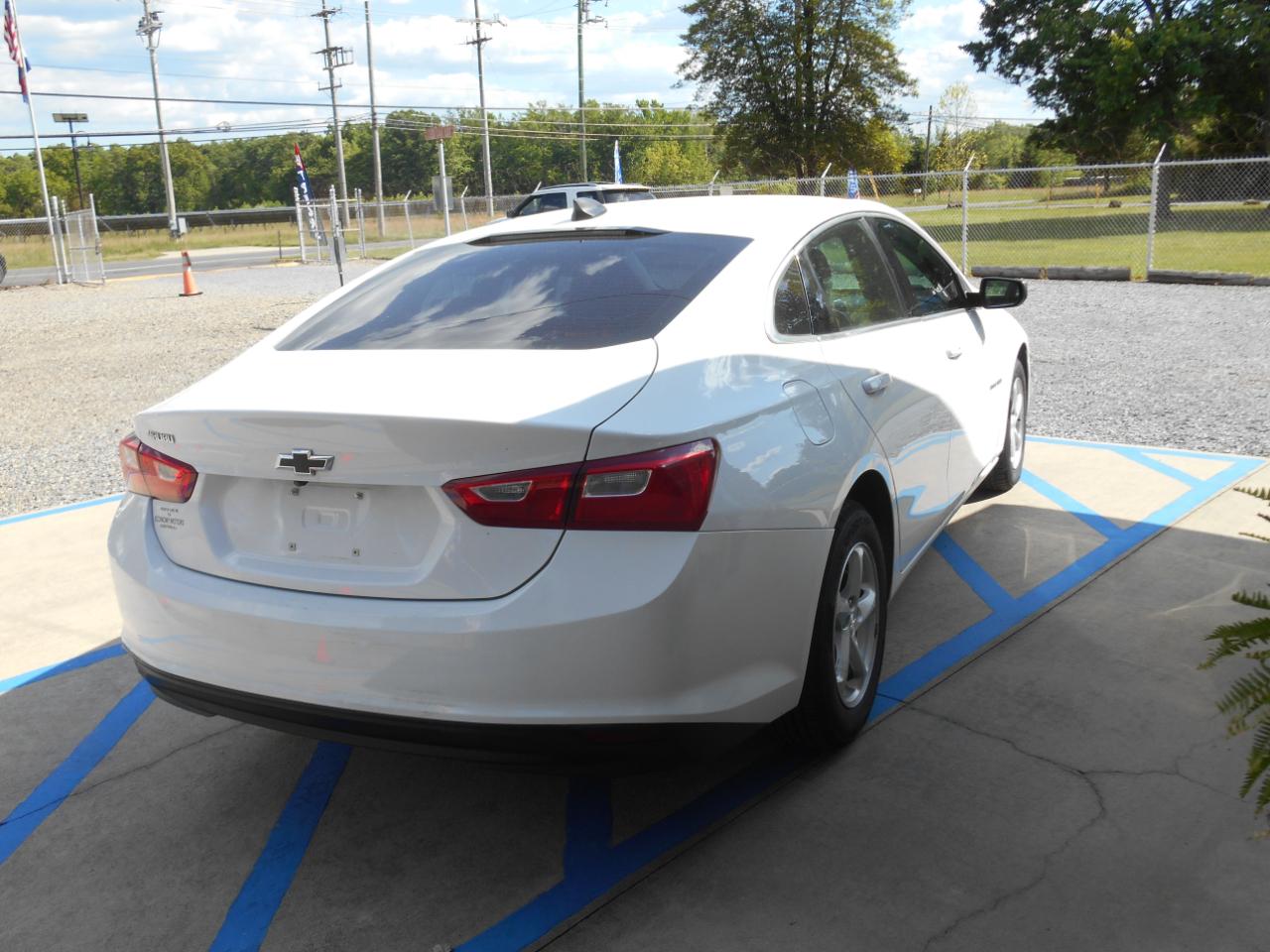 Chevrolet Malibu  2017