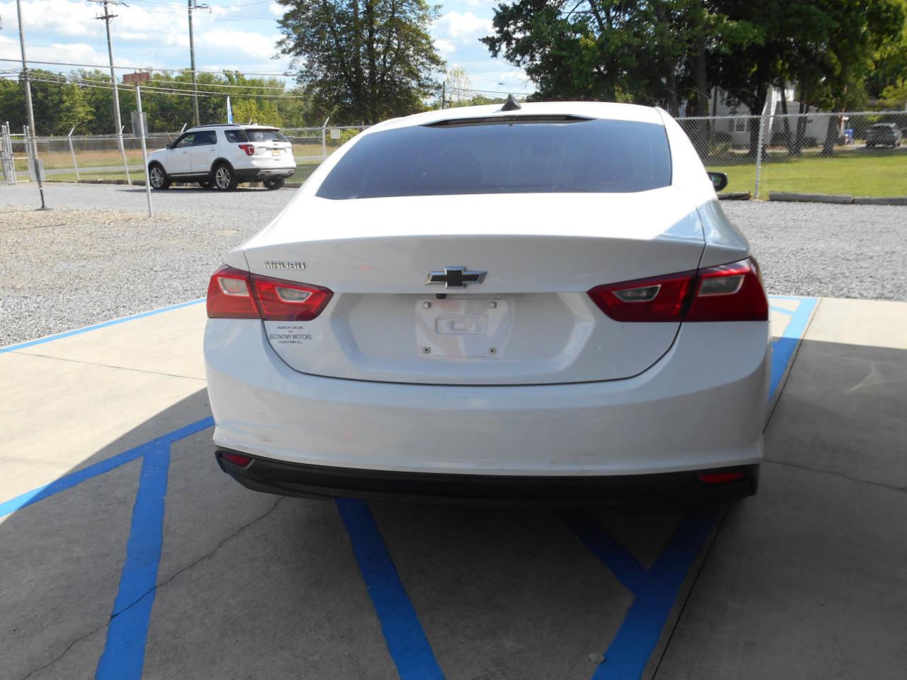 Chevrolet Malibu  2017