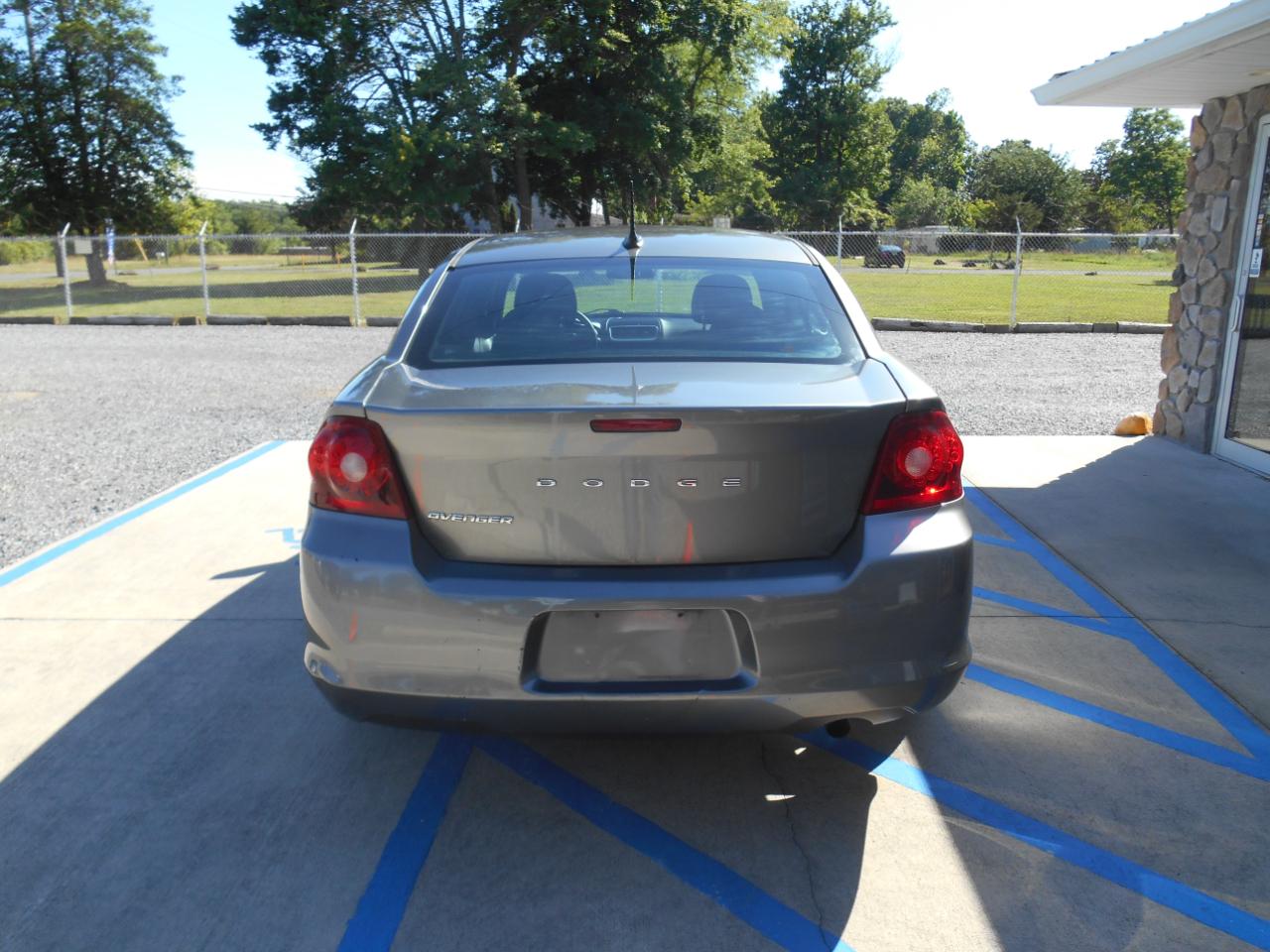 Dodge Avenger SE 2013
