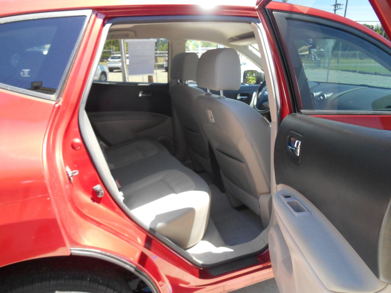 Nissan Rogue S AWD 2013