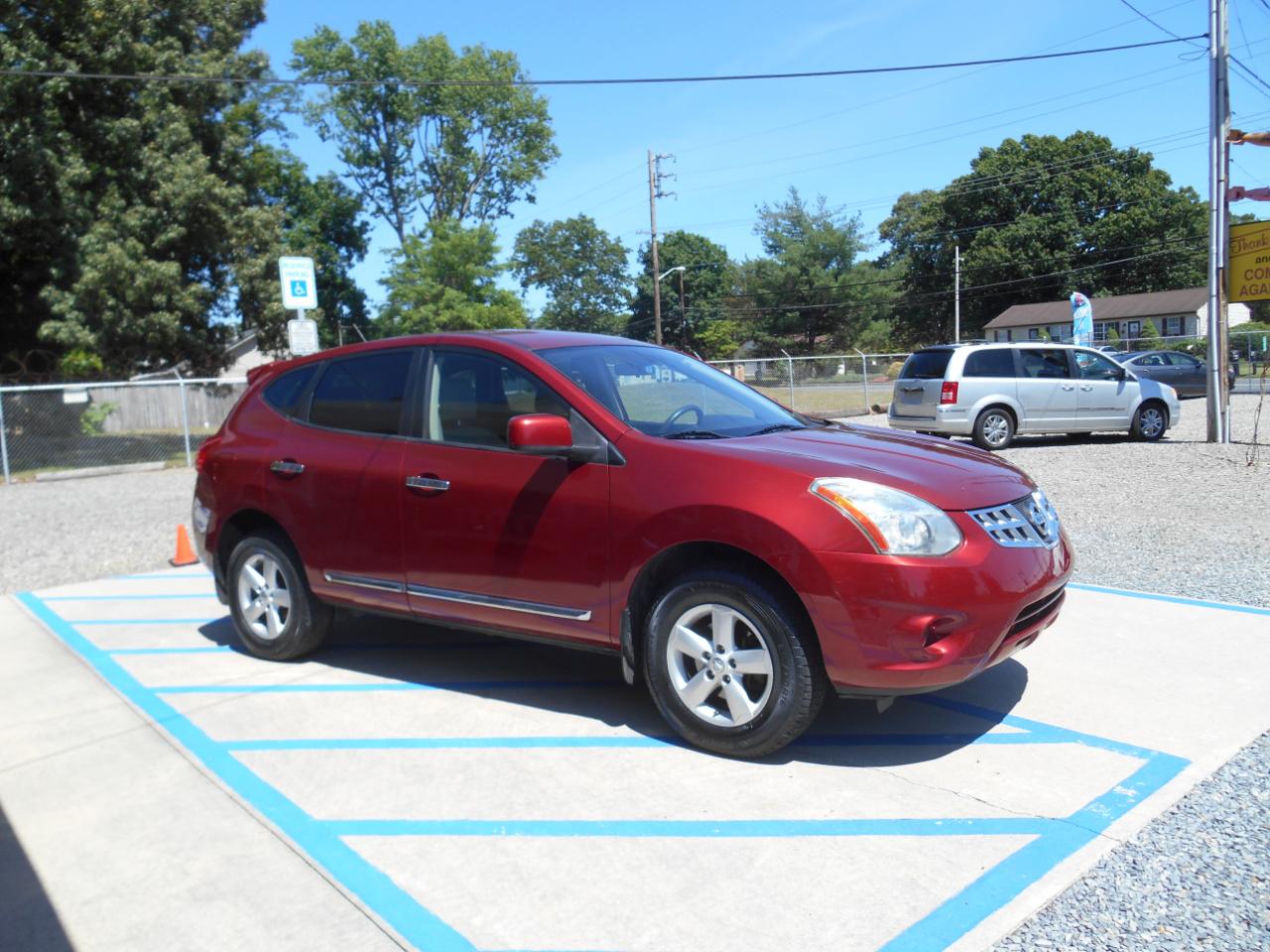 Nissan Rogue S AWD 2013