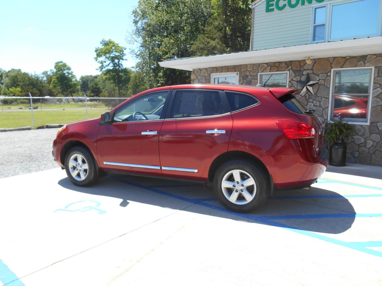 Nissan Rogue S AWD 2013