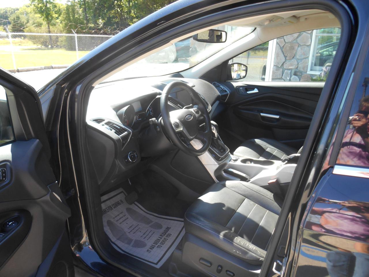 Ford Escape SEL FWD 2013