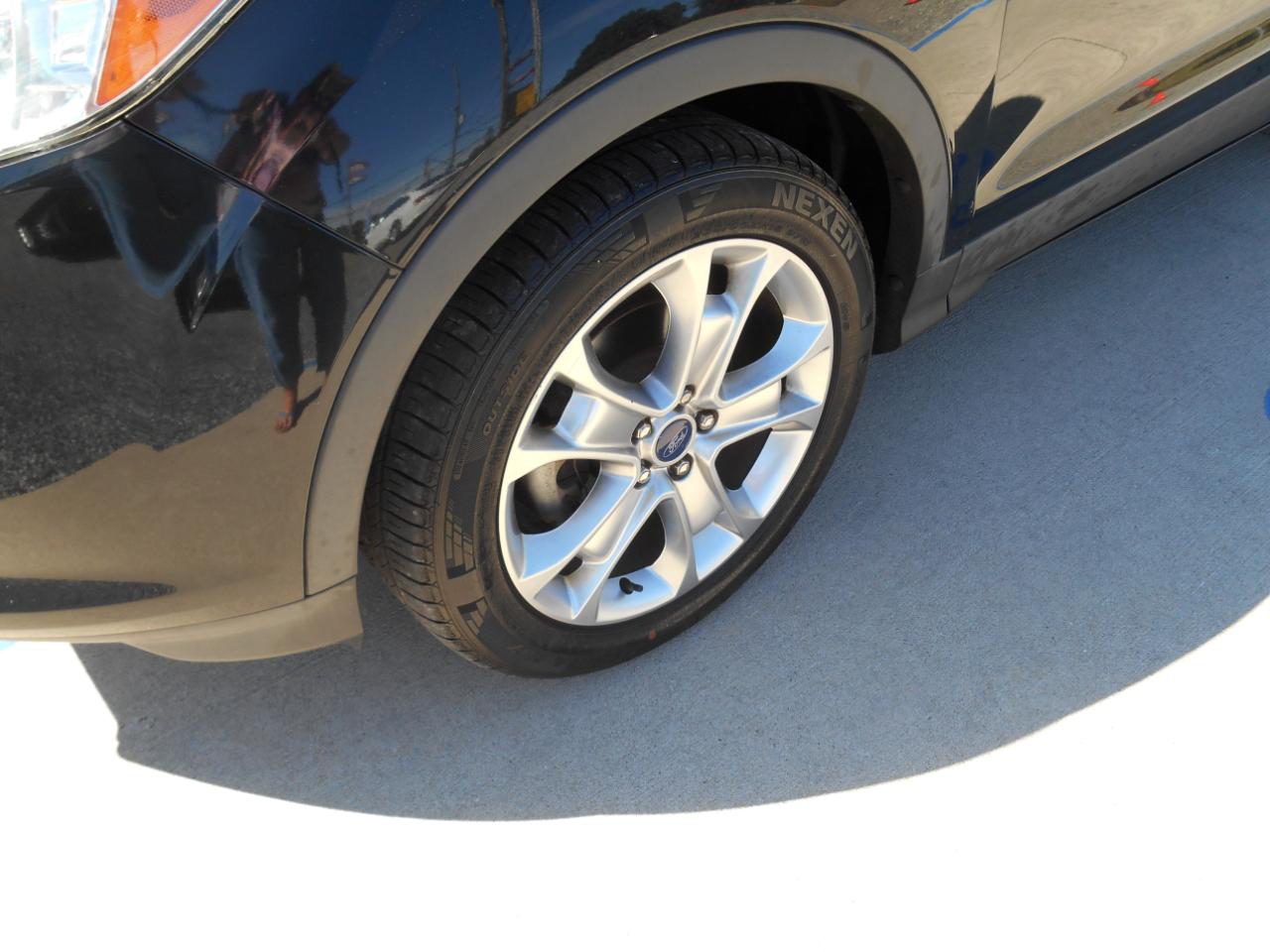 Ford Escape SEL FWD 2013