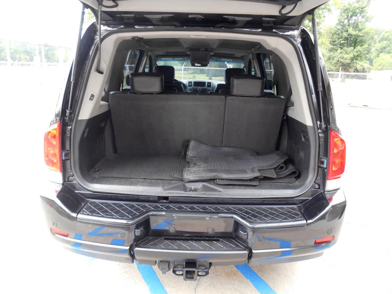 Nissan Armada Platinum 4WD 2011