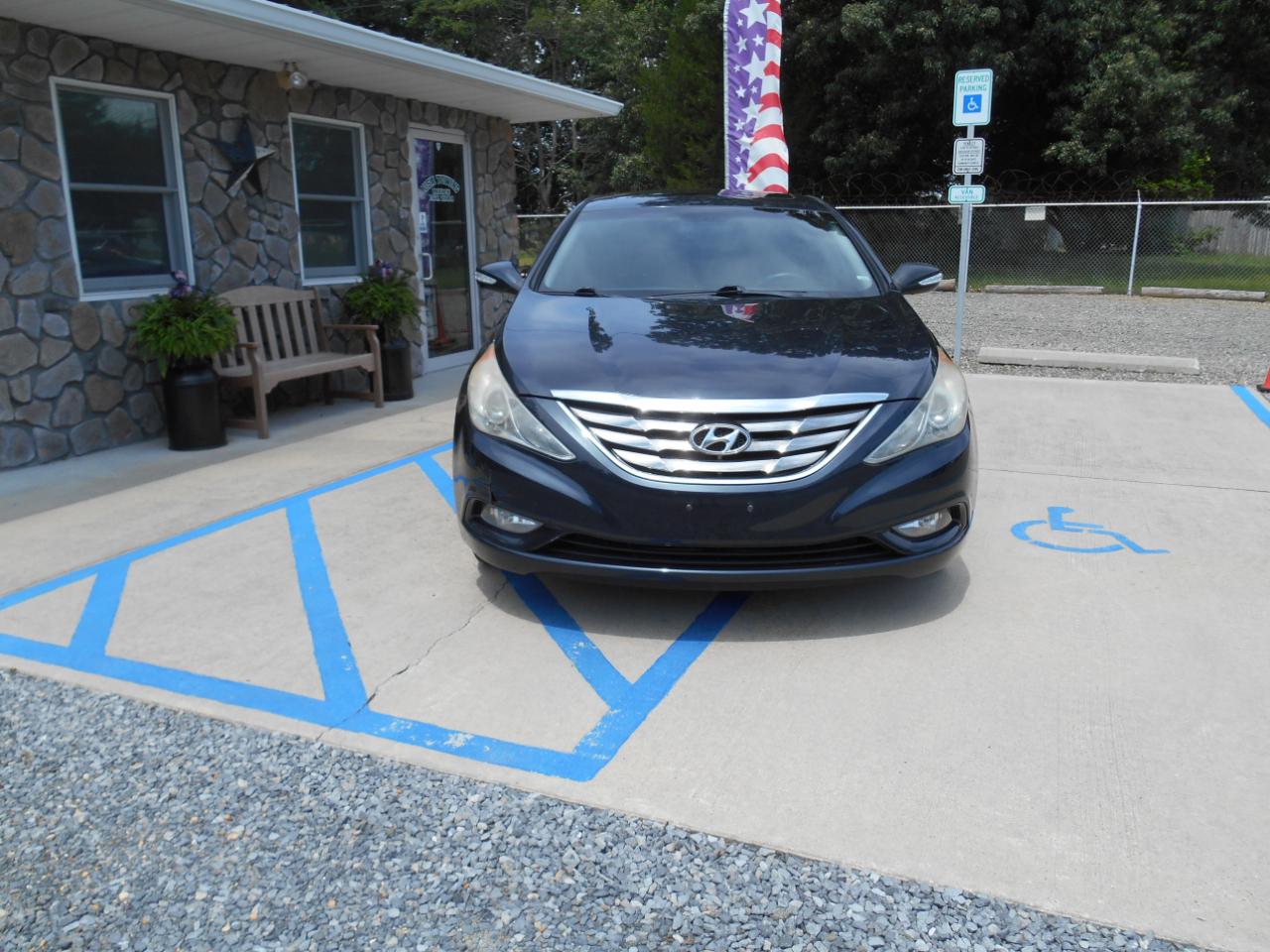 Hyundai Sonata Limited Auto 2011