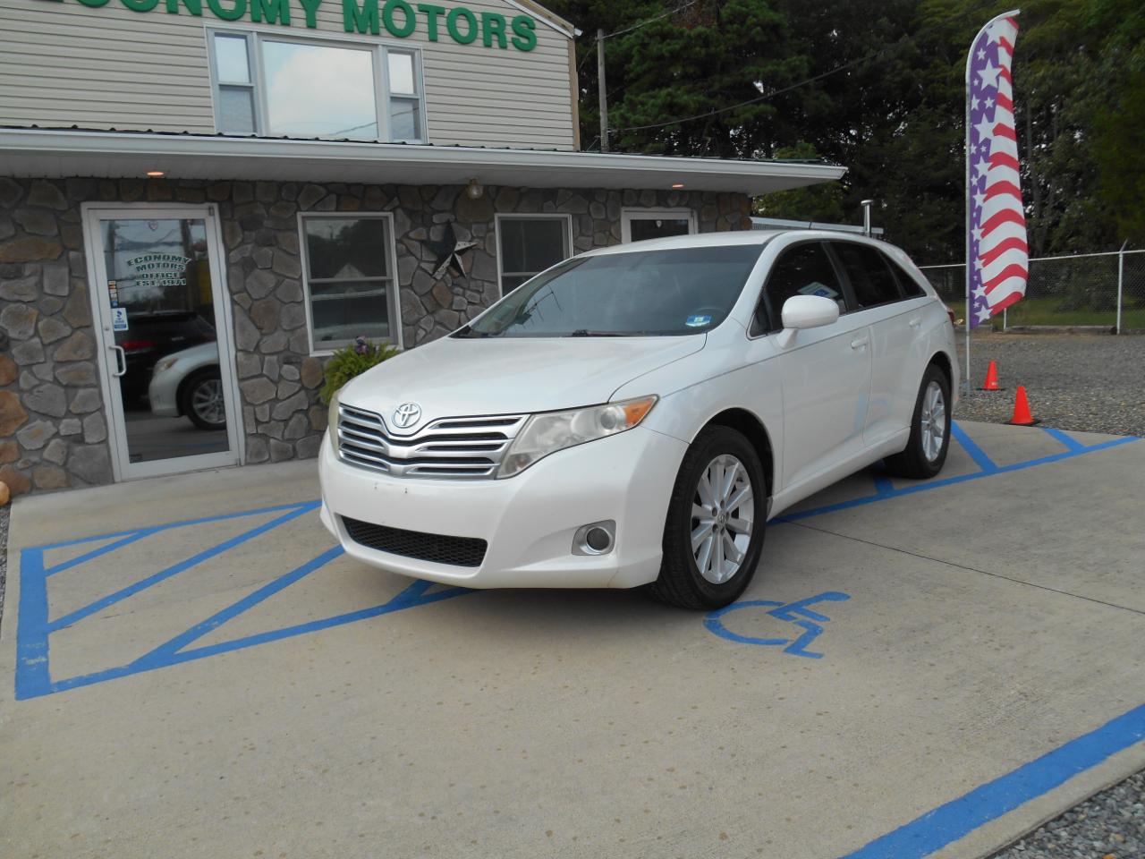 Toyota Venza LE I4 AWD 2012